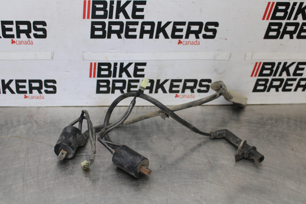 98-05 HONDA SUPER HAWK 1000 VTR1000F IGNITION COILS COIL SPARK PLUG CAPS BB924