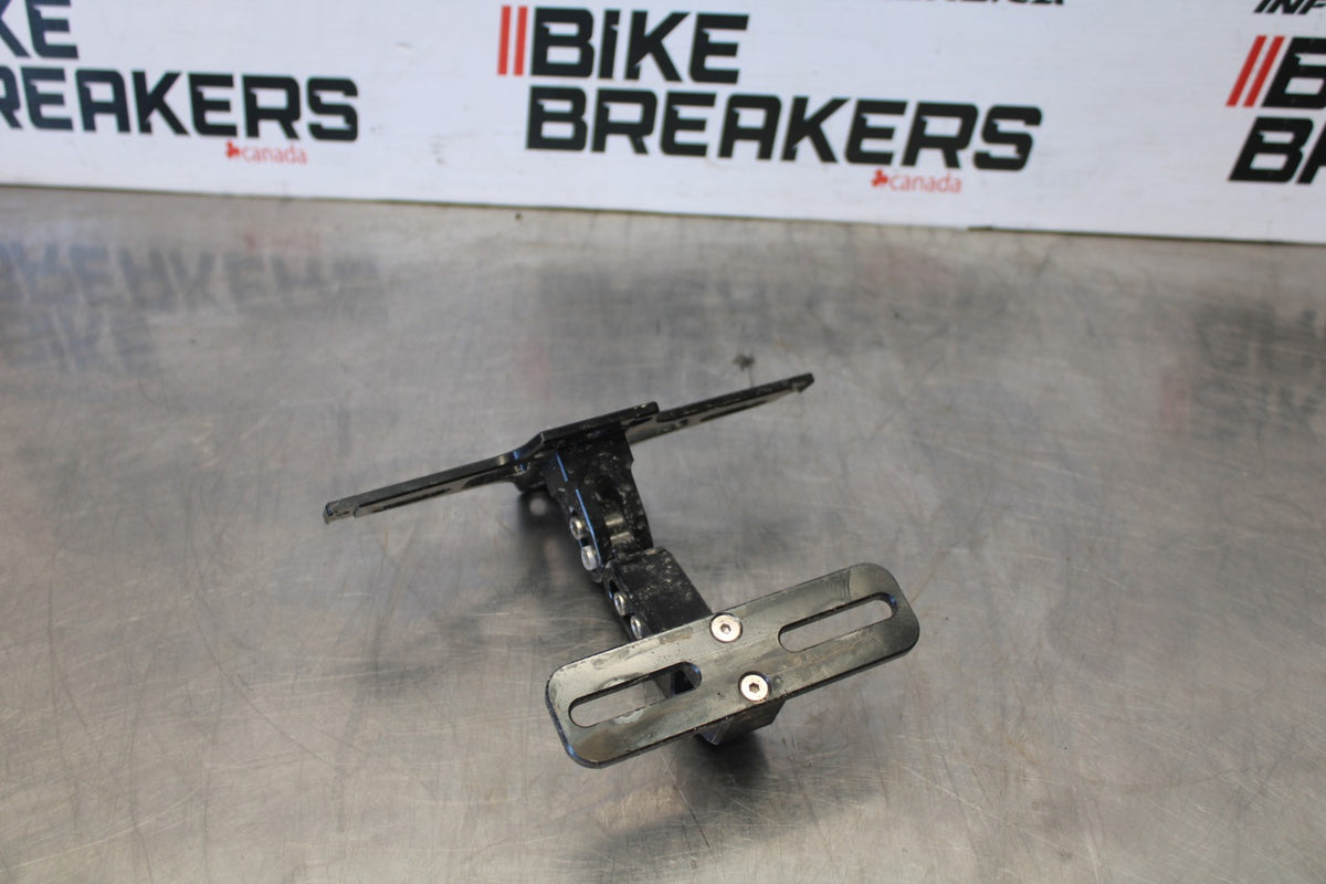 06-07 SUZUKI GSXR 600 FENDER ELIMINATOR LICENSE PLATE BRACKET  BB863