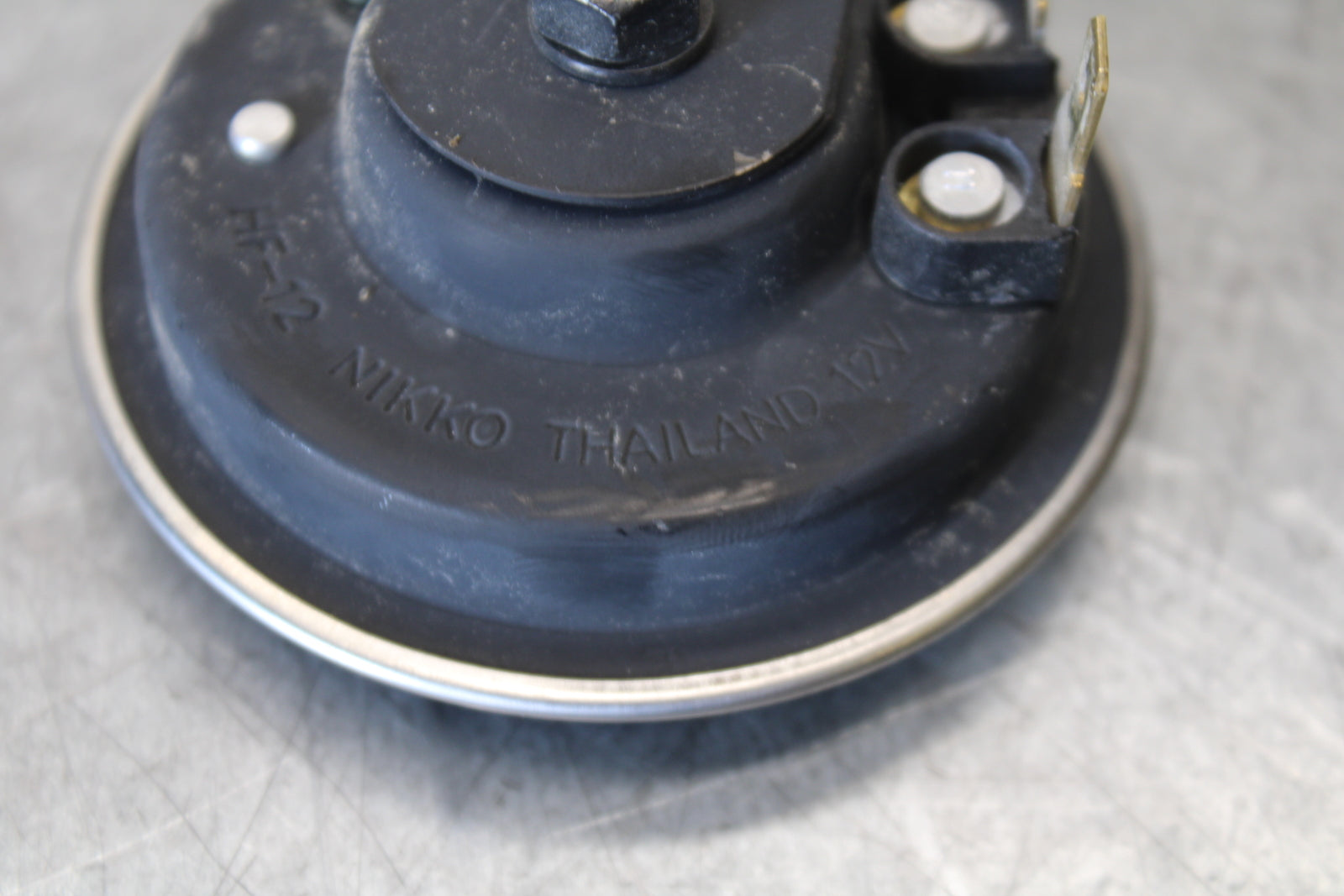 18-23 KAWASAKI NINJA 400 HORN SIGNAL  BB679