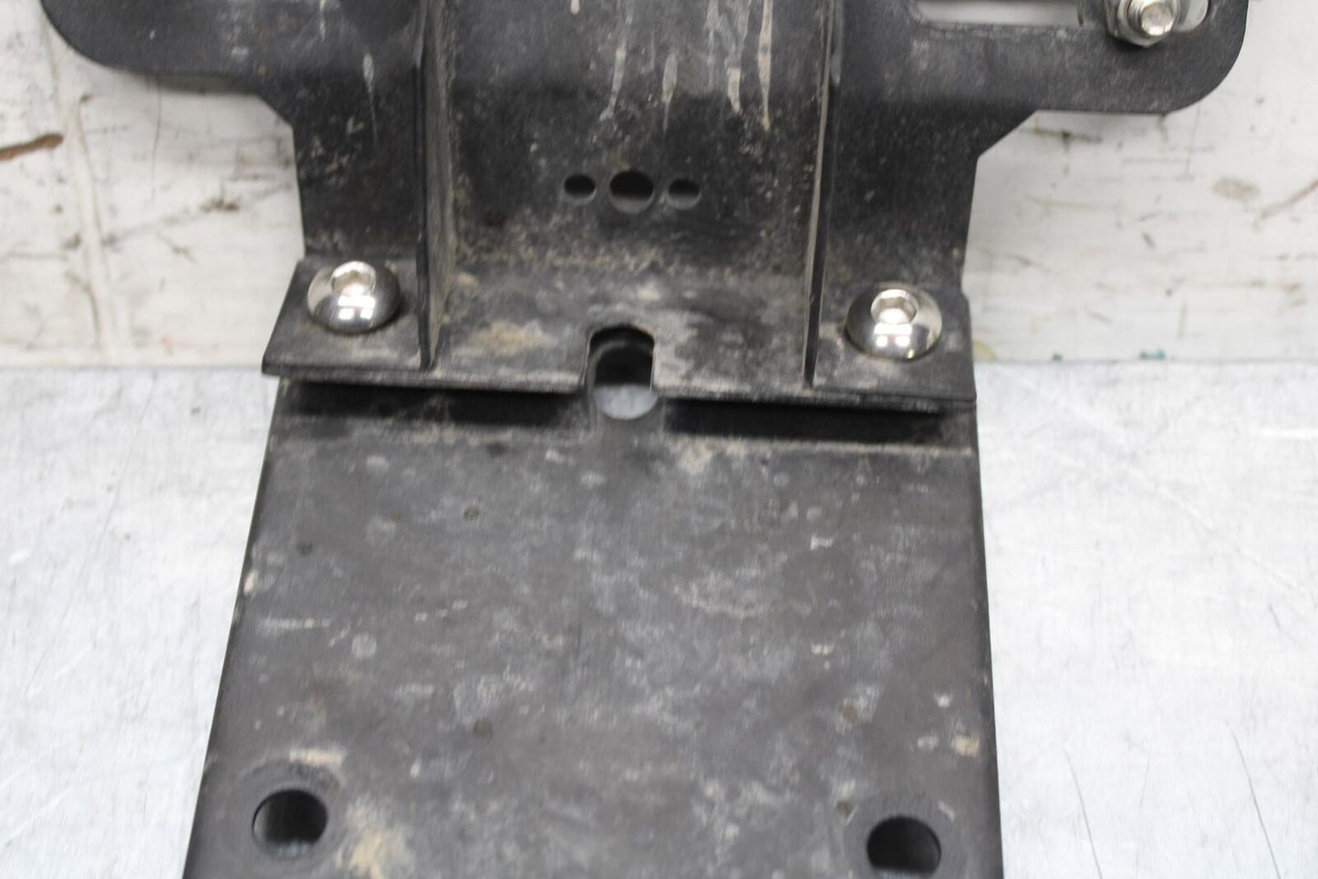 2012 Yamaha FZ8 LICENSE PLATE BRACKET BB550