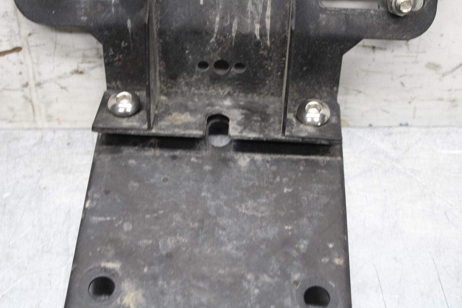 2012 Yamaha FZ8 LICENSE PLATE BRACKET BB550