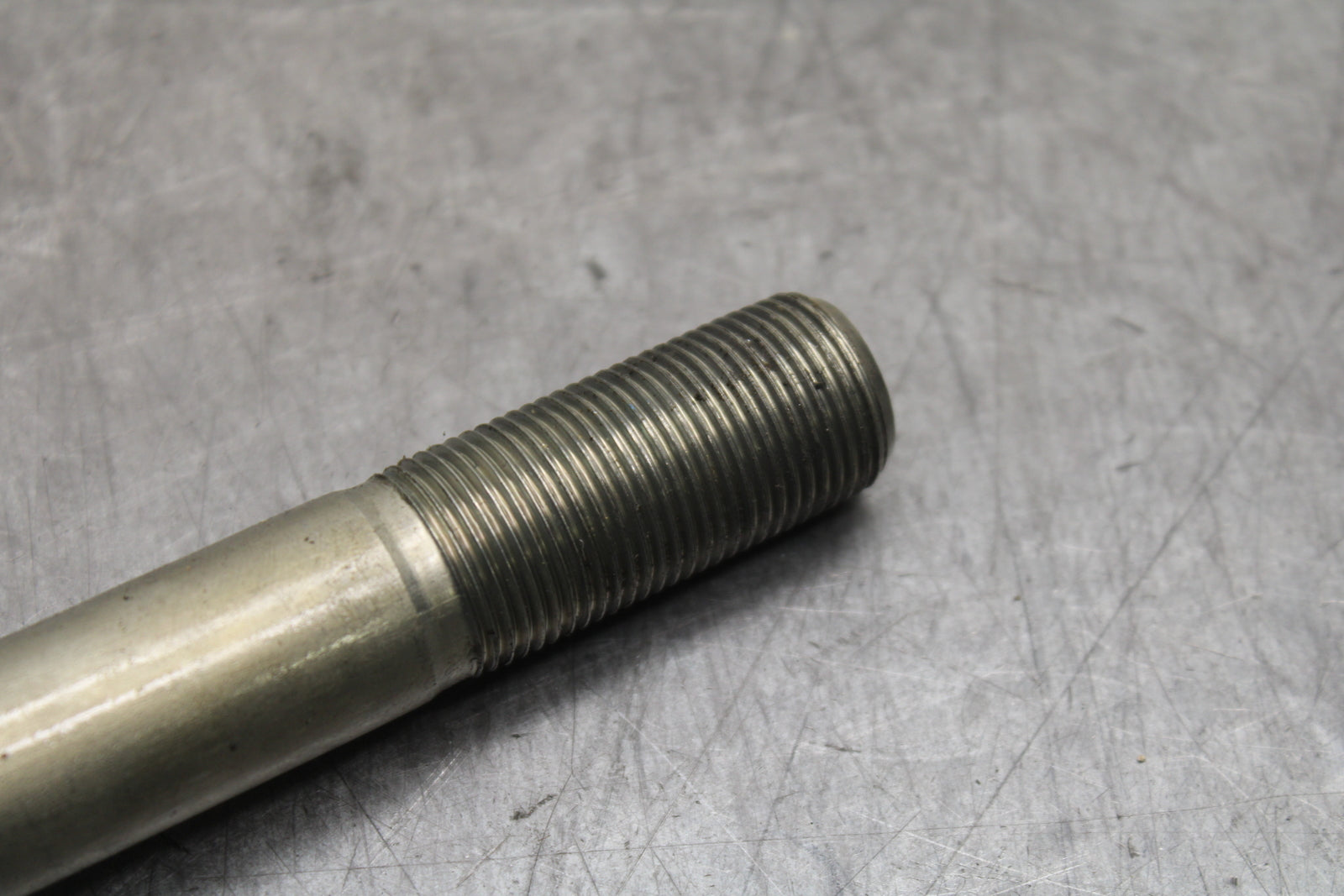 18-24 KAWASAKI NINJA 650 FRONT WHEEL RIM AXLE PIVOT BOLT BB725