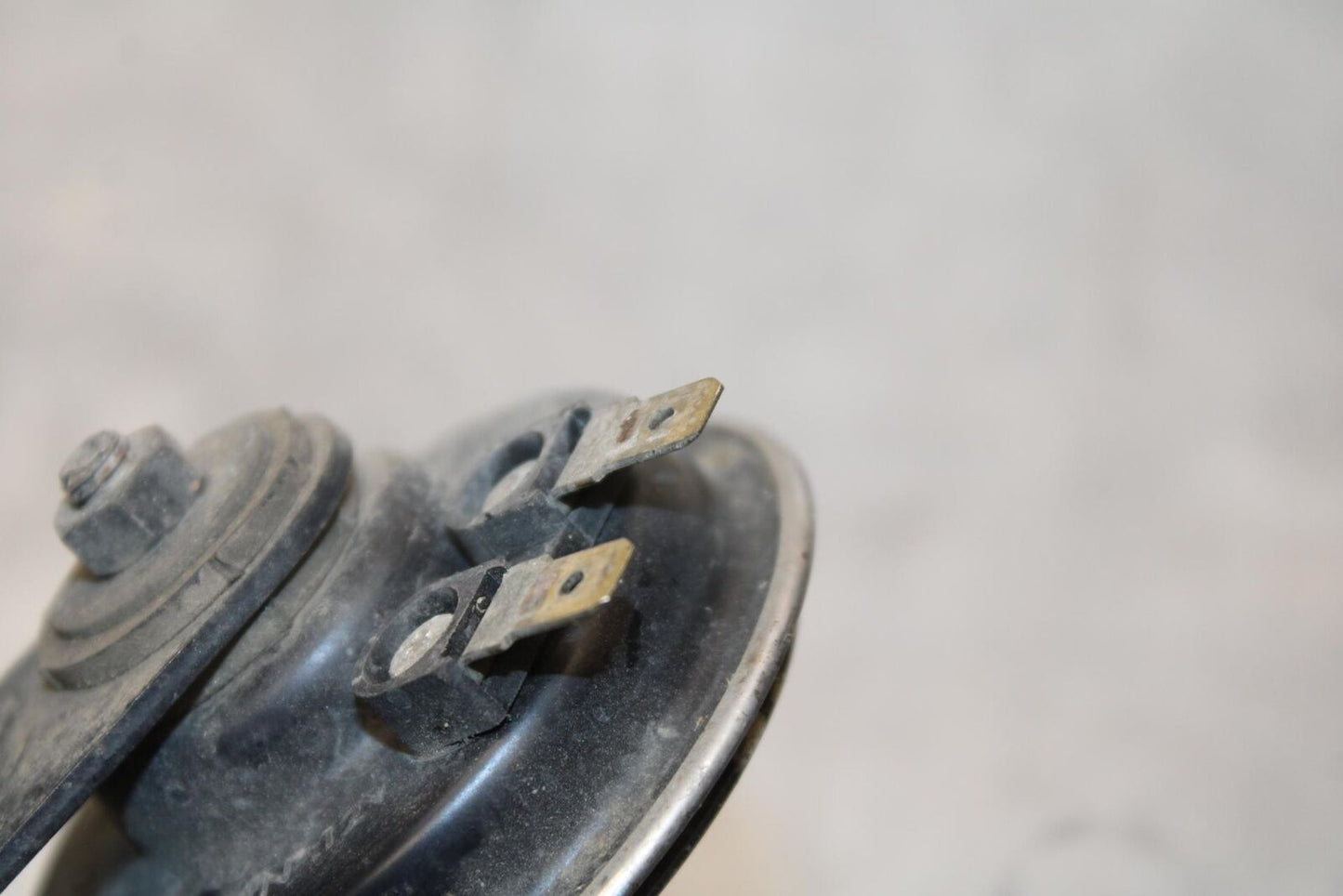 2011 Kawasaki Ninja ZX6R ZX600R HORN SIGNAL 27003-0061 BB587