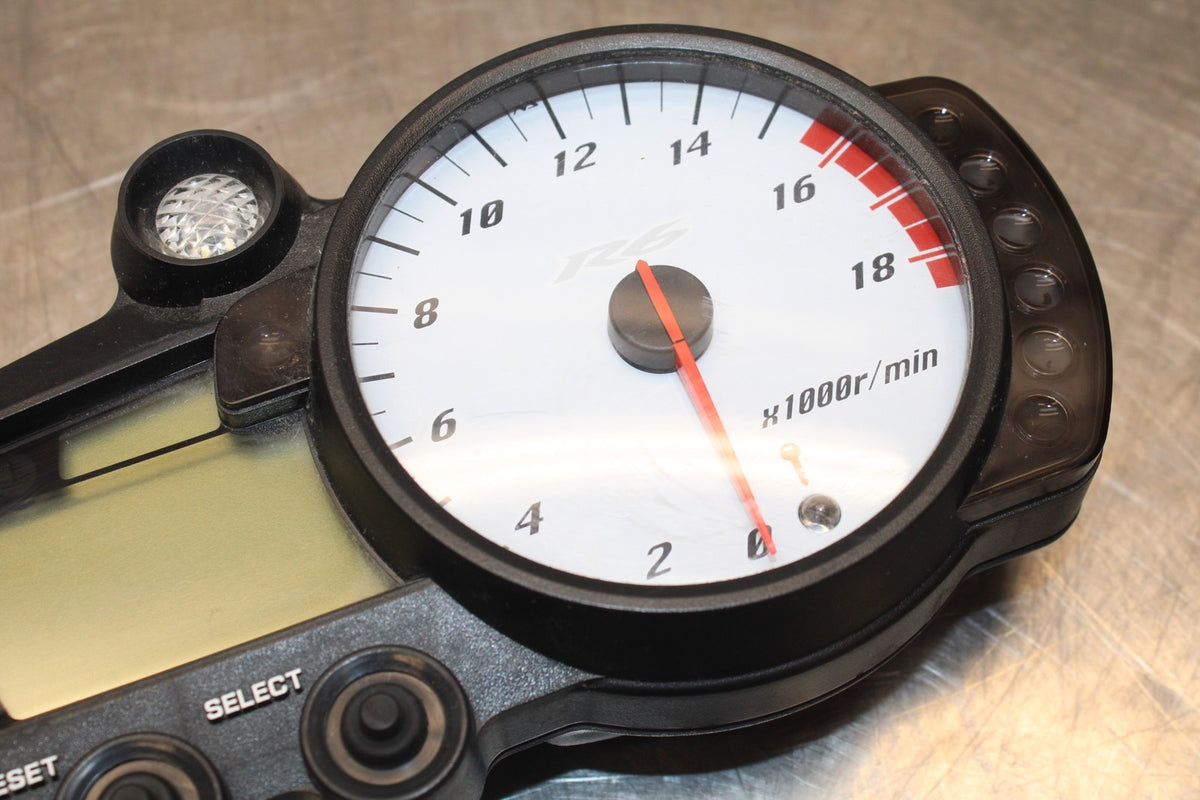 05 YAMAHA YZF R6 SPEEDO GAUGES DISPLAY CLUSTER SPEEDOMETER TACHOMETER BB814