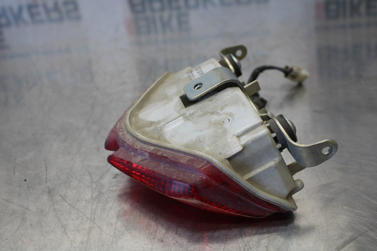 11 SUZUKI GSXR1000 REAR TAIL TAILLIGHT BACK BRAKE LIGHT BB142