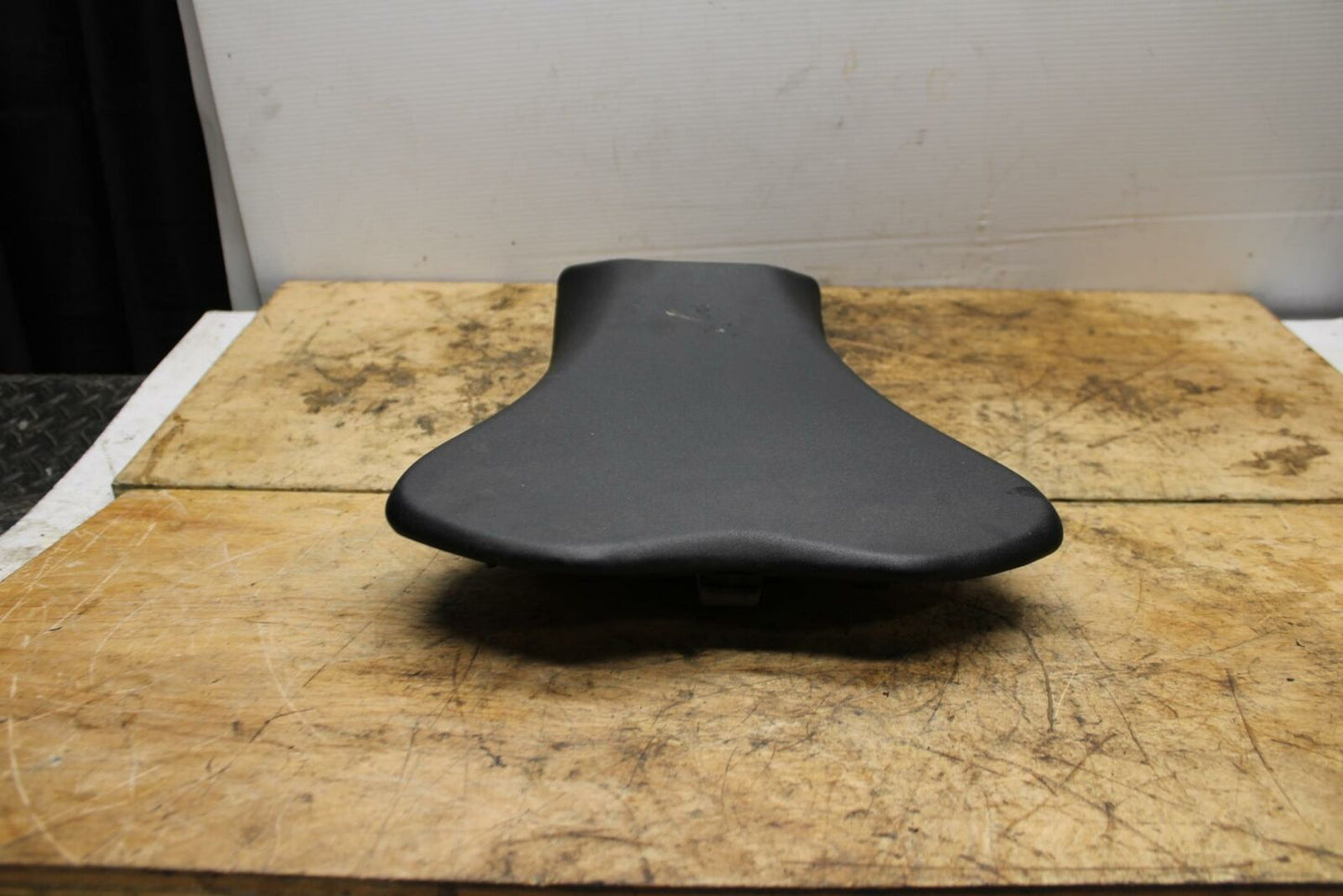 13-18 KAWASAKI NINJA ZX6R FRONT DRIVERS SEAT PAD SADDLE PILLION BB349