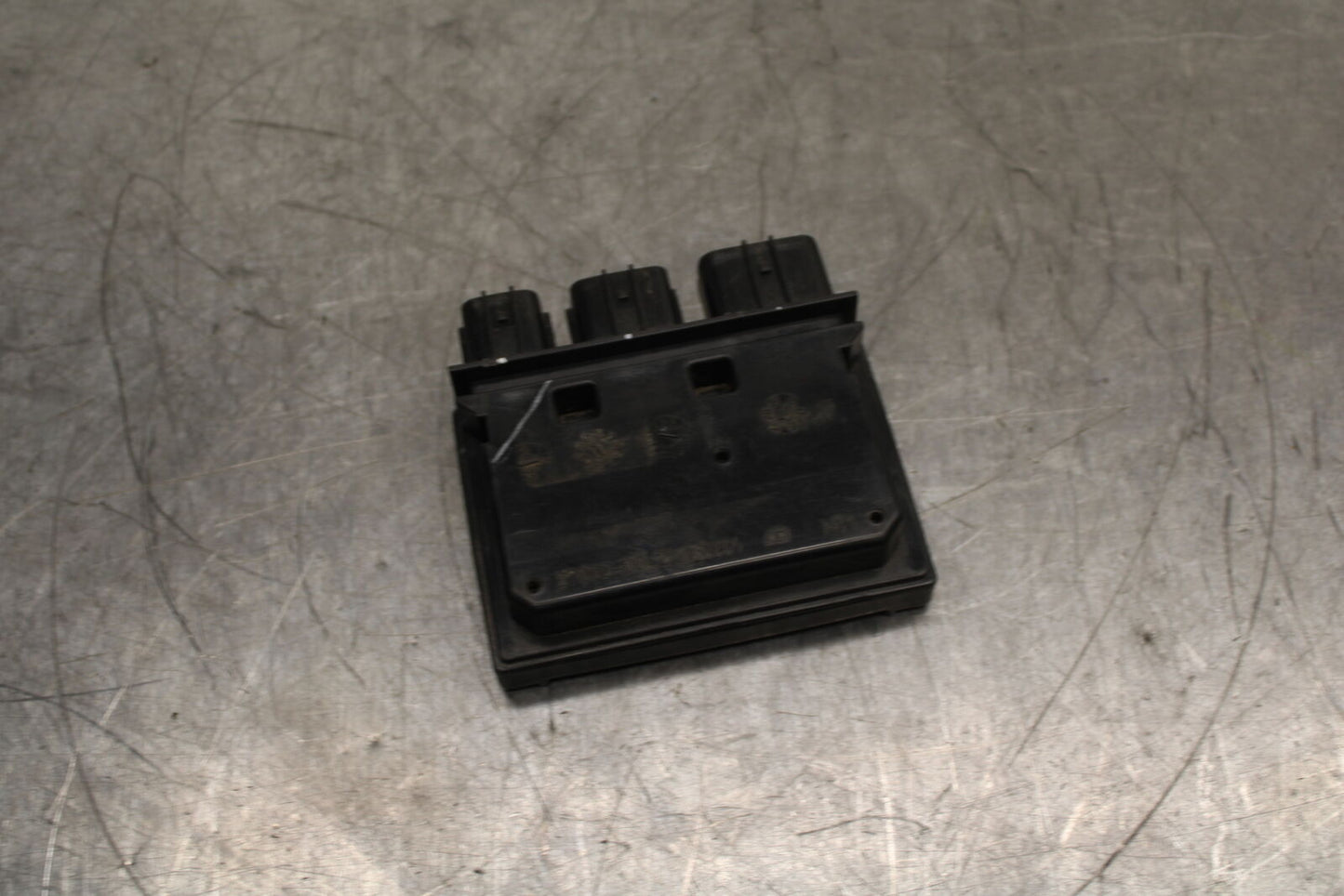 19-22 KAWASAKI Z400 RELAY ASSEMBLY FUSE BOX BB738