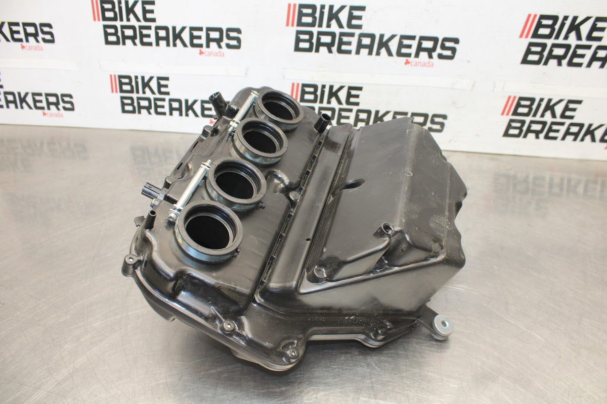25 KAWASAKI Z900 AIRBOX AIR INTAKE FILTER BOX BB928