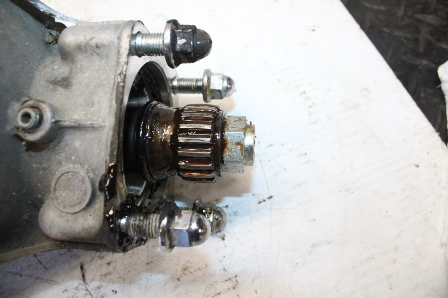 01 KAWASAKI VULCAN 1500 FINAL DRIVE GEAR DIFFERENTIAL BB301