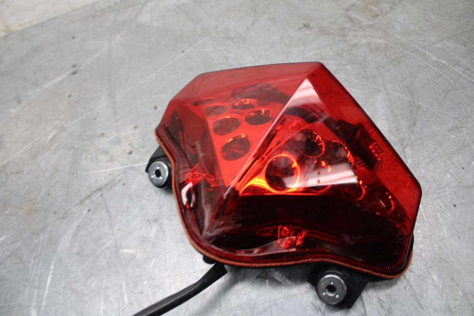 12-17 KAWASAKI NINJA 650 REAR TAIL TAILLIGHT BACK BRAKE LIGHT 23025-0307 BB470