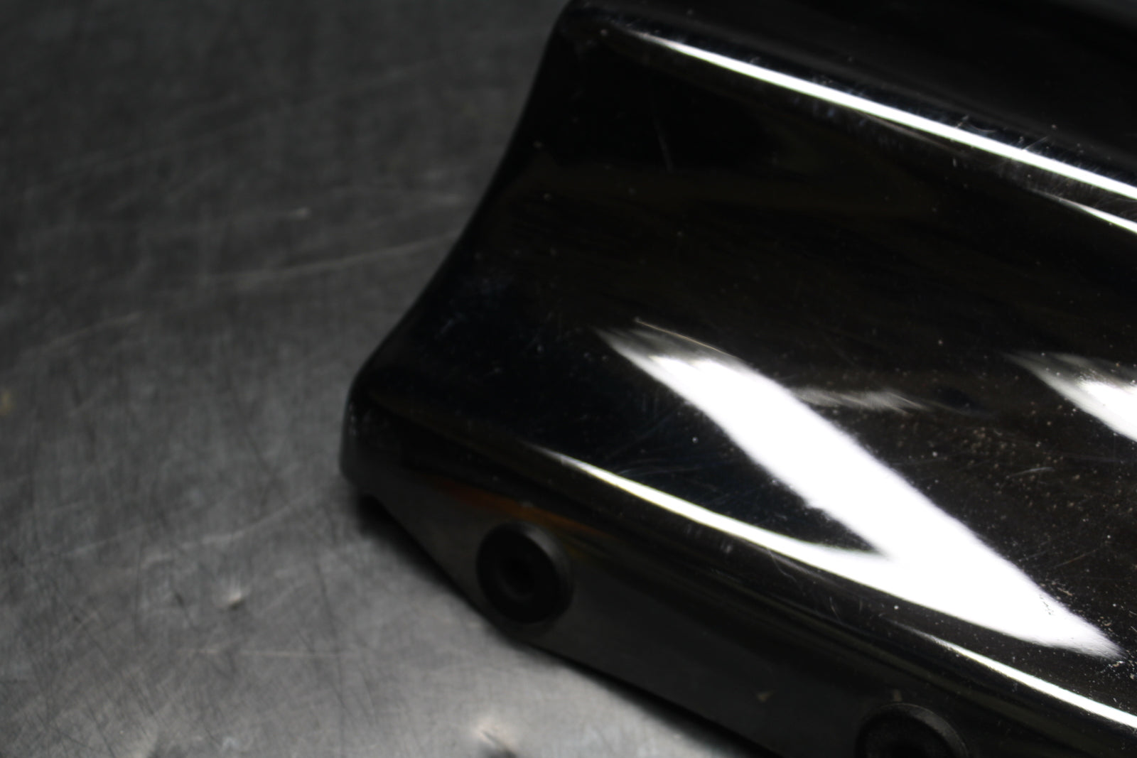 00 SUZUKI INTRUDER 1500 VL1500 ENGINE COVER BB761
