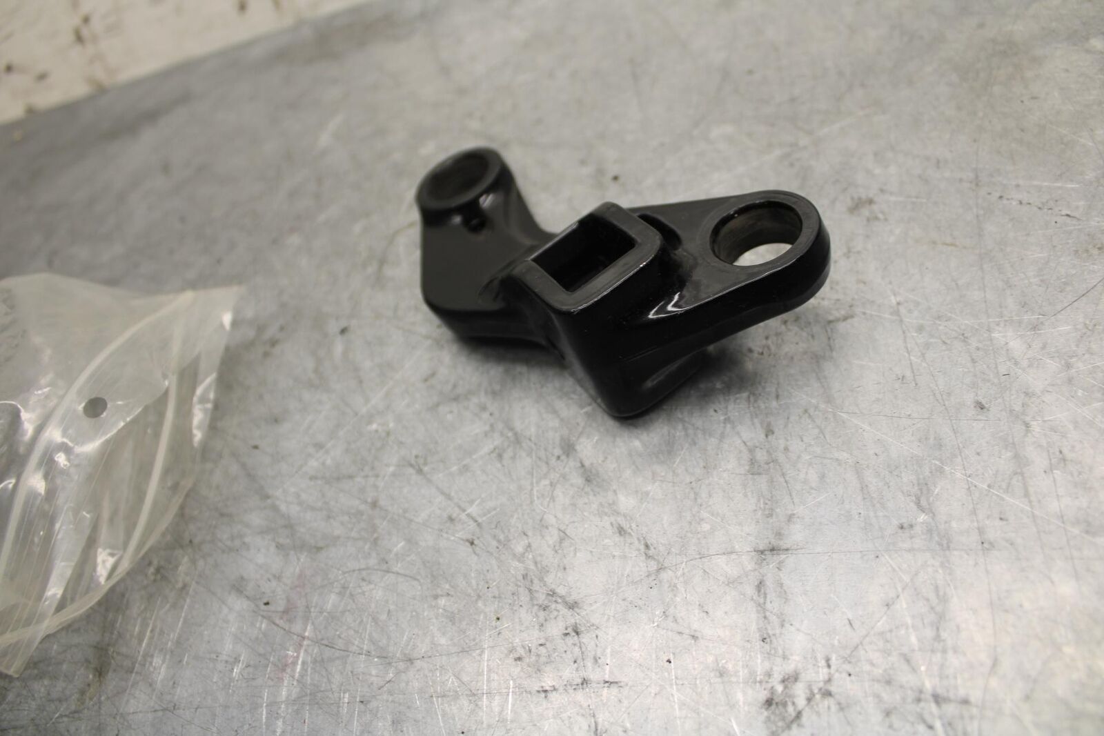 1990 Suzuki Katana 600 GSX600F RIGHT REARSET  DRIVER FOOT PEG  43531-19c00  BB42