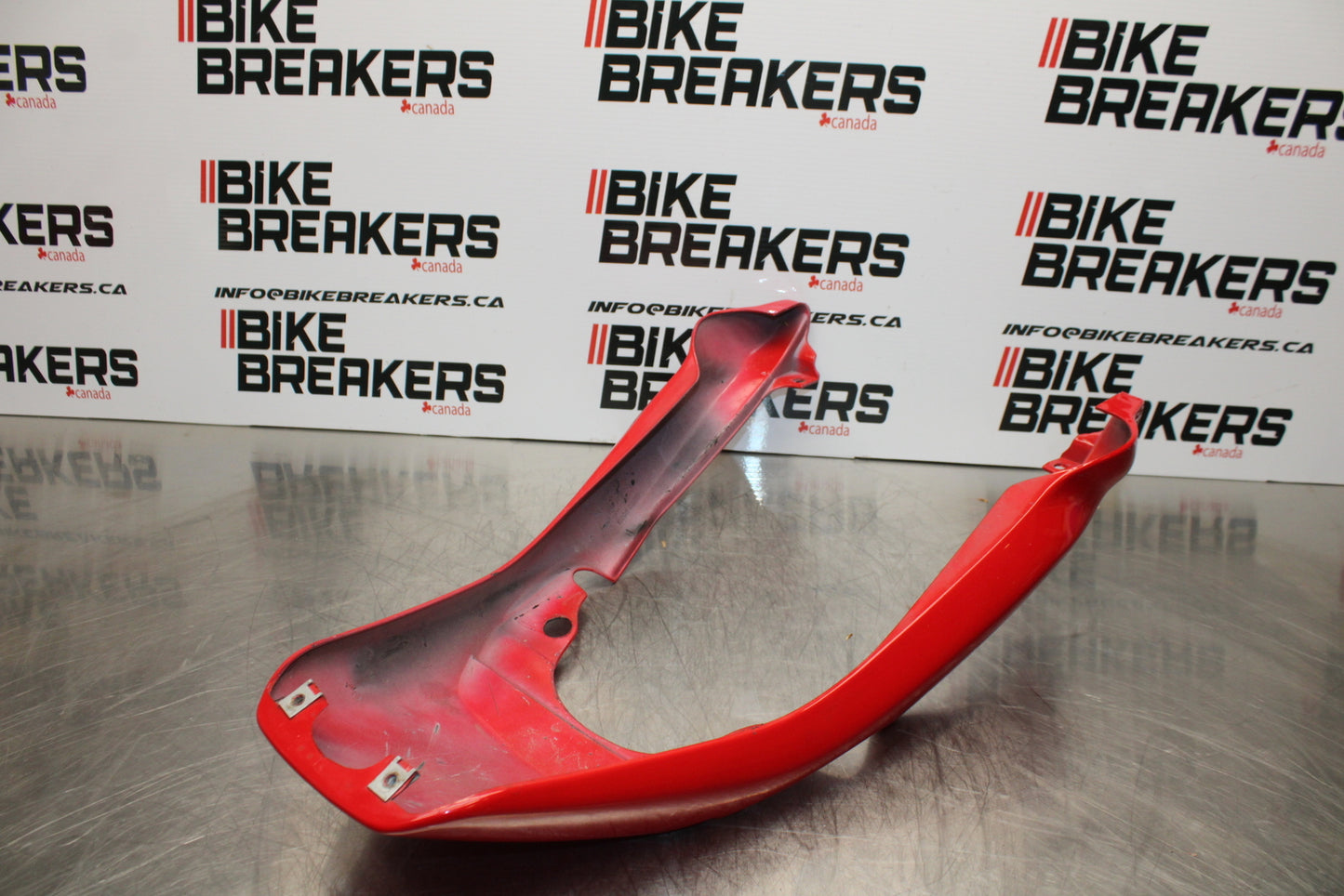 08 MOTO GUZZI BREVA 750 REAR BACK TAIL FAIRING COWL SHROUD BB154
