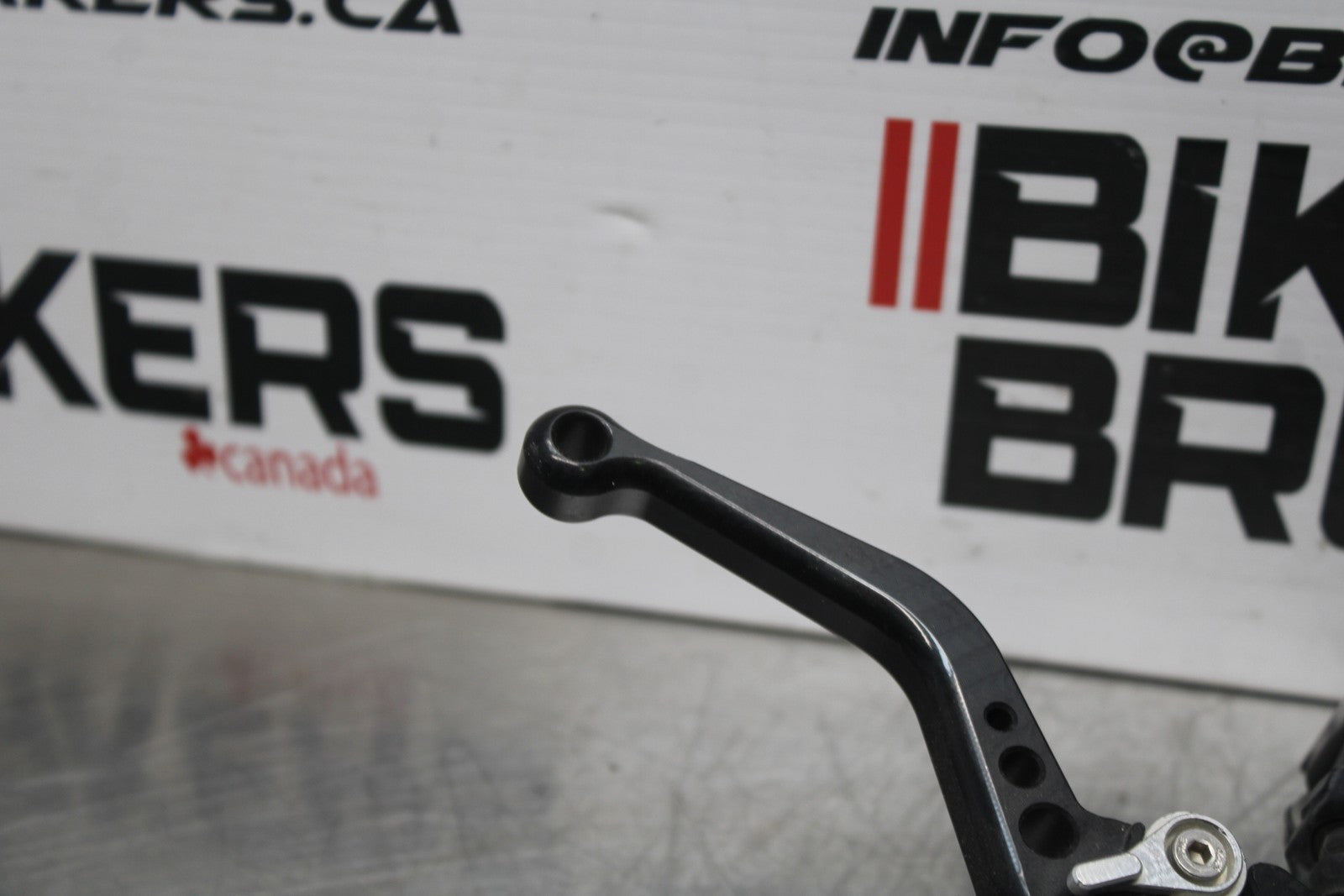 08 KAWASAKI NINJA ZX10R FRONT BRAKE MASTER CYLINDER w/ PAZZO LEVER BB201