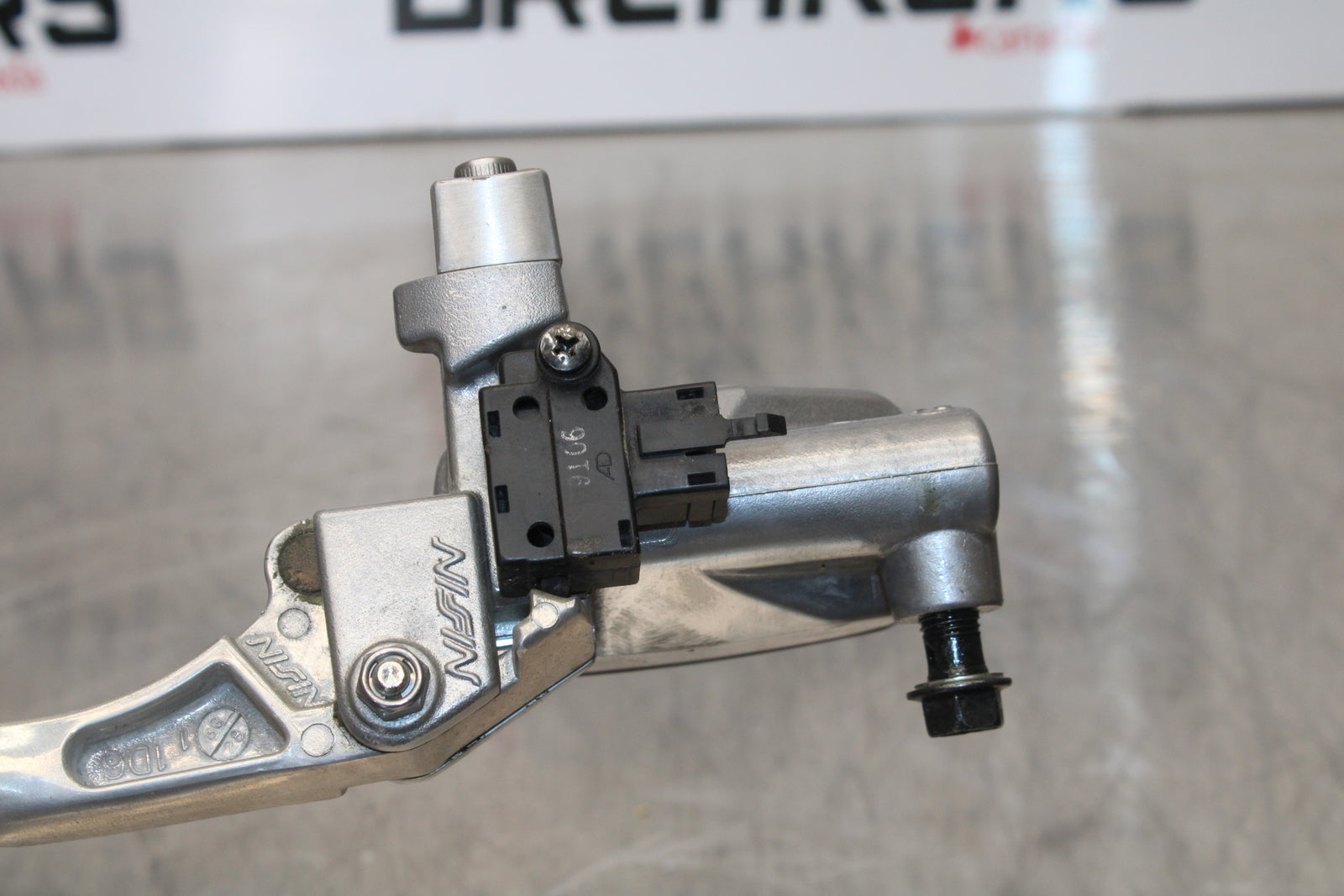 09 YAMAHA ROYAL STAR XVZ1300TF VENTURE CLUTCH MASTER CYLINDER BB151