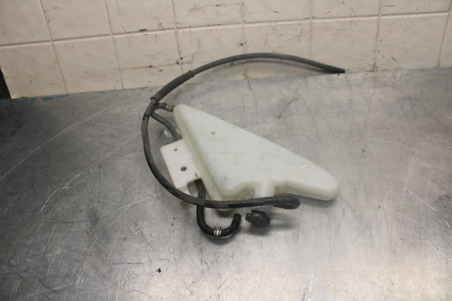 15-21 SUZUKI GSXR600 COOLANT WATER TANK RESERVOIR BOTTLE BB460