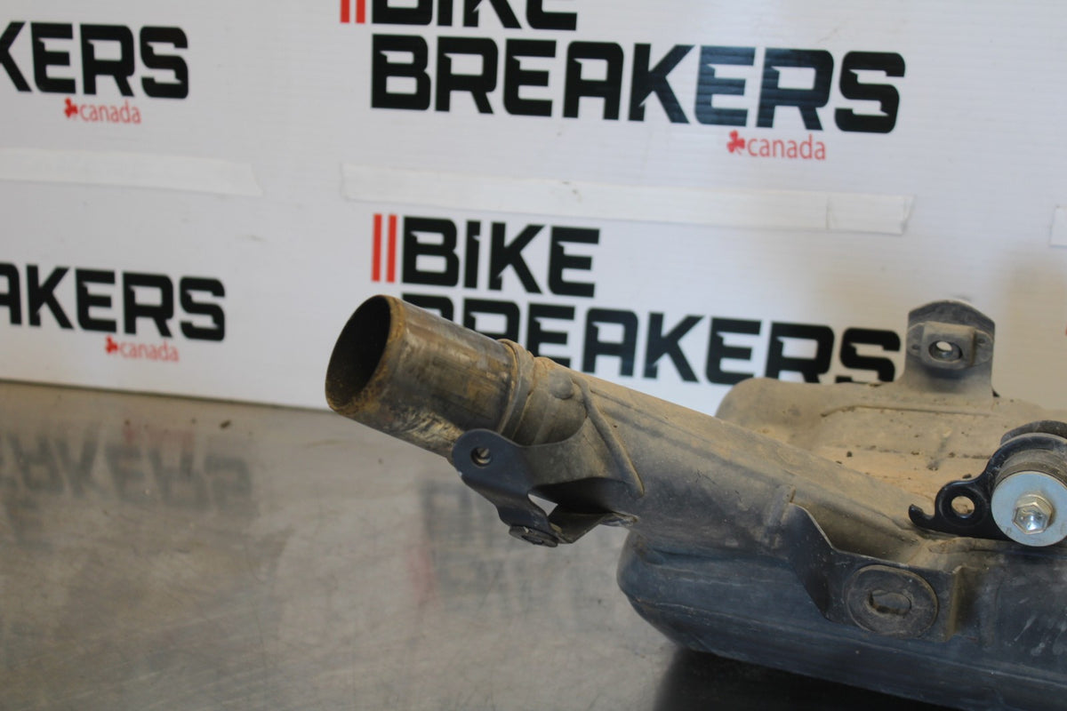18 SUZUKI GSXR750 EXHAUST HEADER PIPES MANIFOLD BB891