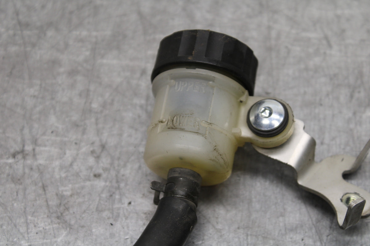 06 YAMAHA YZF R6 REAR BACK BRAKE MASTER CYLINDER W RESERVOIR BB716