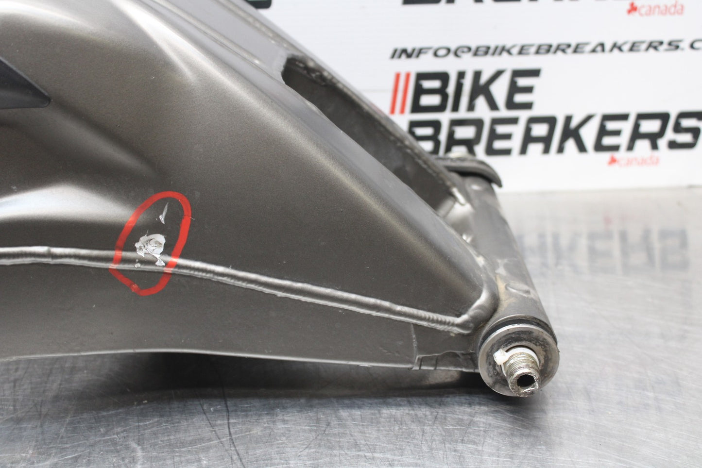 12-14 BMW S1000RR REAR SWINGARM BACK SUSPENSION SWING ARM BB204
