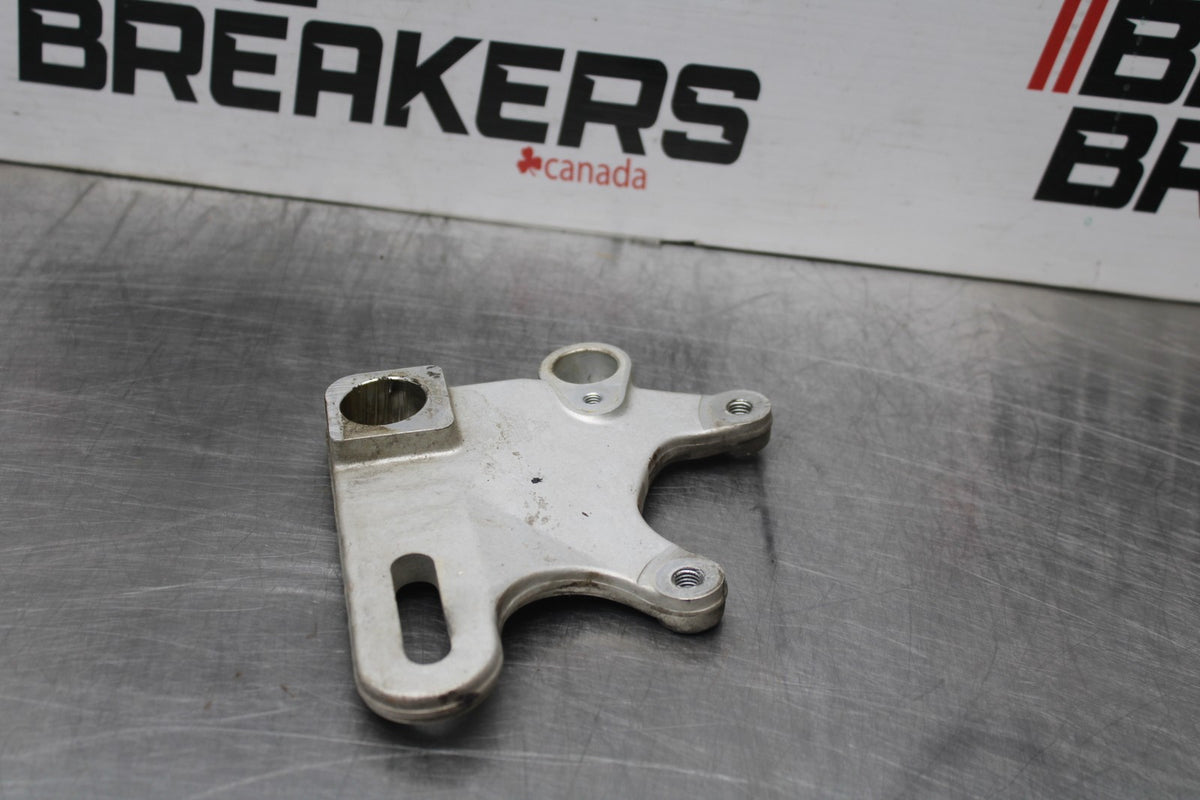 02 DUCATI MONSTER 620 REAR BRAKE CALIPER HANGER BACK MOUNTING BRACKET  BB851