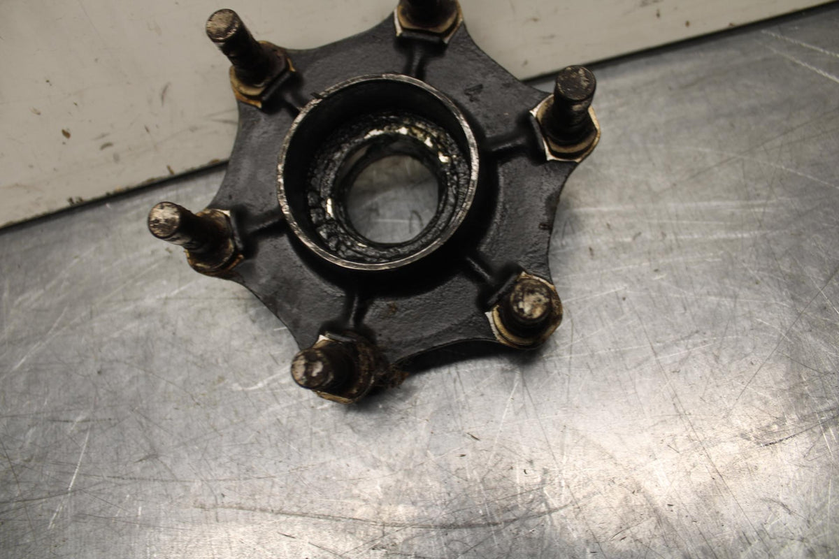 1983 Honda V45 Magna VF750C REAR HUB WHEEL BB91