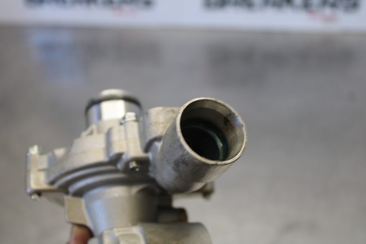 15 TRIUMPH TIGER 800 ENGINE MOTOR OIL PUMP BB873