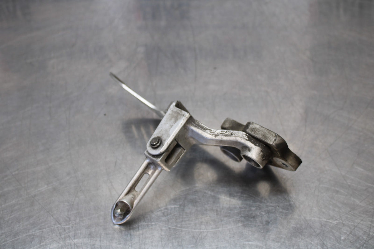 06-07 SUZUKI GSXR 600 LEFT REARSET REAR SET DRIVER FOOT PEG REST STOP BB170