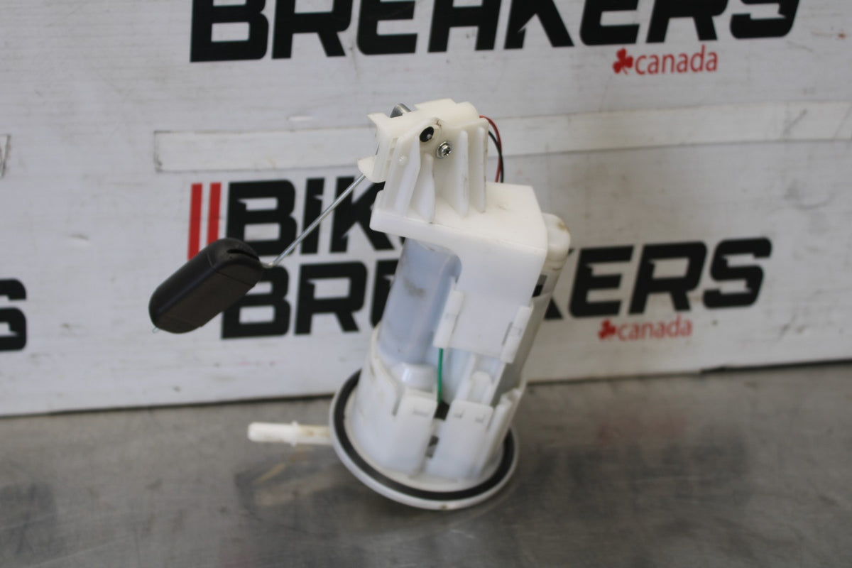 24-25 KAWASAKI NINJA 500 EX500J ABS FUEL PUMP GAS PETROL SENDER UNIT BB934