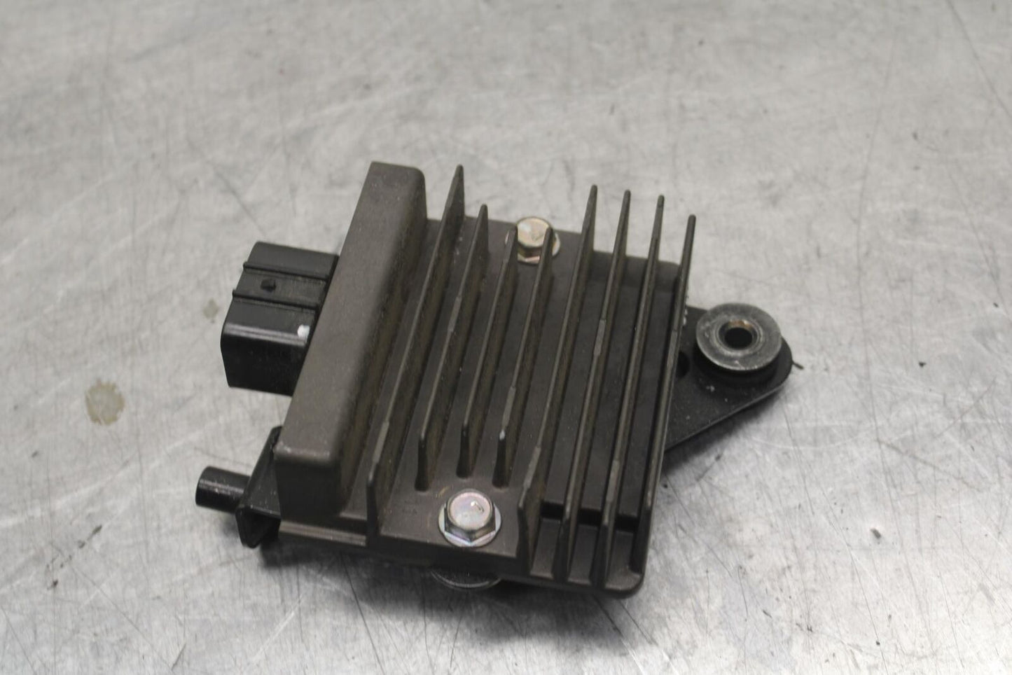 12-17 KAWASAKI ER-6N Z650 RECTIFIER VOLTAGE REGULATOR BB607