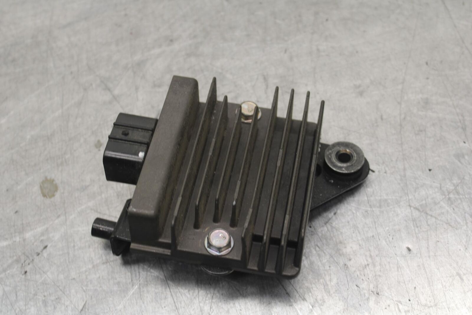 12-17 KAWASAKI ER-6N Z650 RECTIFIER VOLTAGE REGULATOR BB607