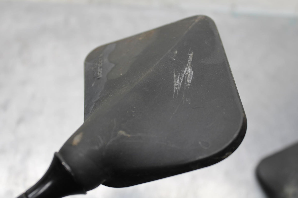 75 SUZUKI GT 550 UPPER FAIRING MIRROR BB67