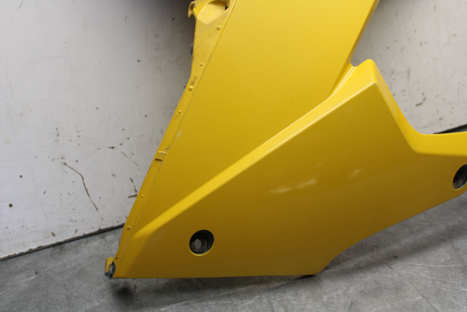 09-15 YAMAHA FZ6R LEFT LOWER MID UPPER SIDE FAIRING COWL  BB686