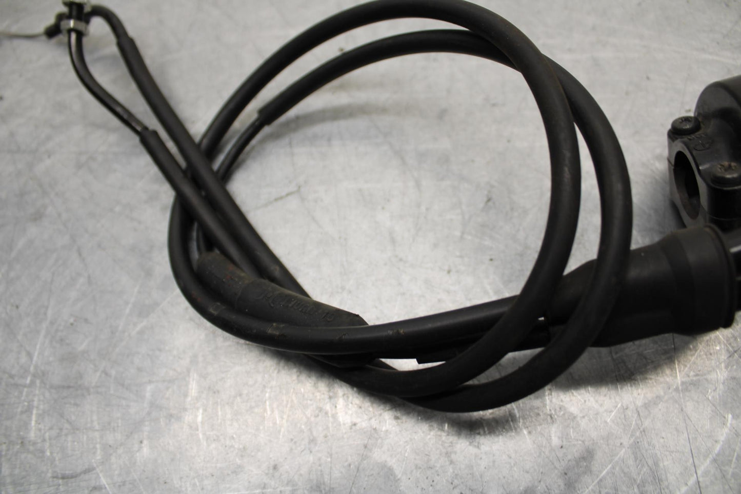 14-15 TRIUMPH STREET TRIPLE R THROTTLE CABLE LINE HOUSING GUIDE BB441