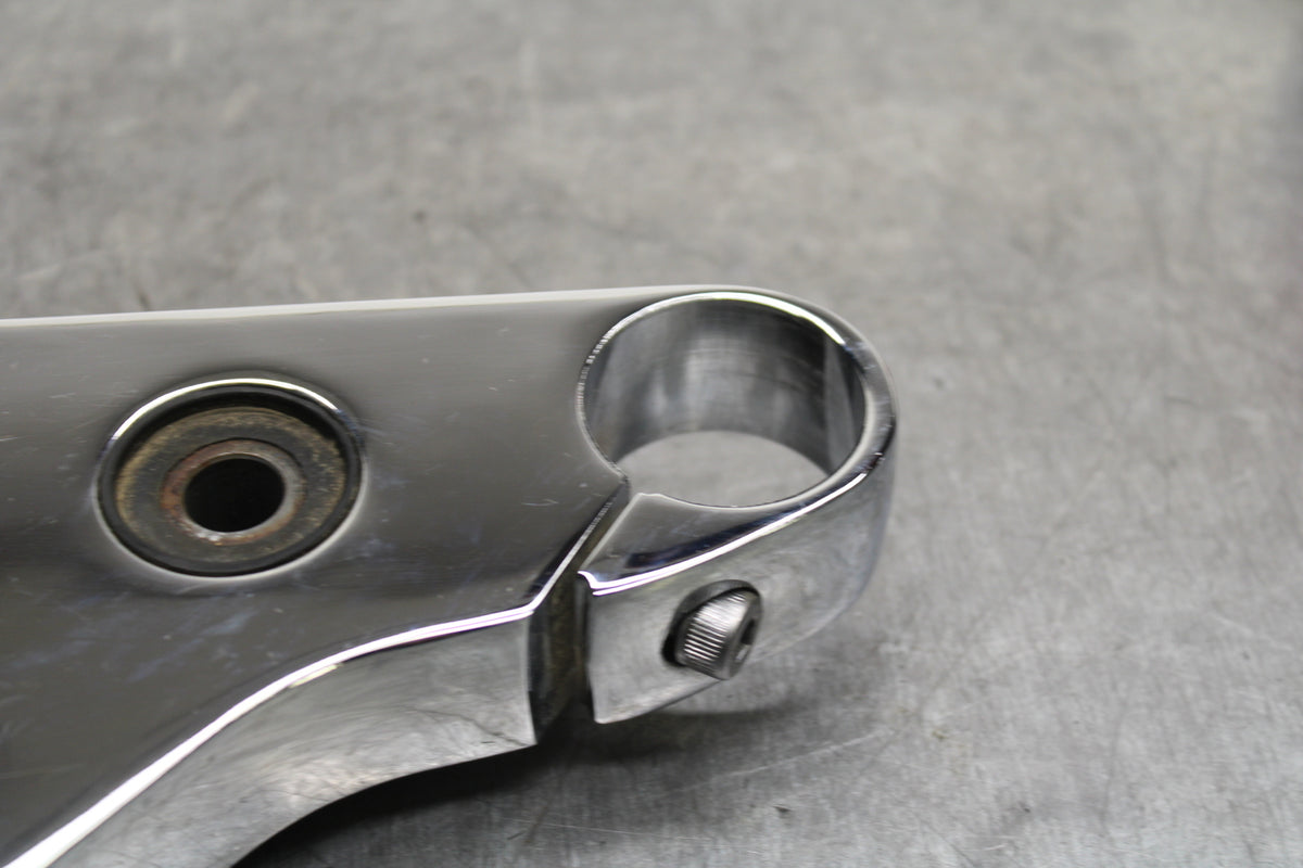 06-07 YAMAHA V STAR 1100 FORKS UPPER TRIPLE TREE CLAMP BB124