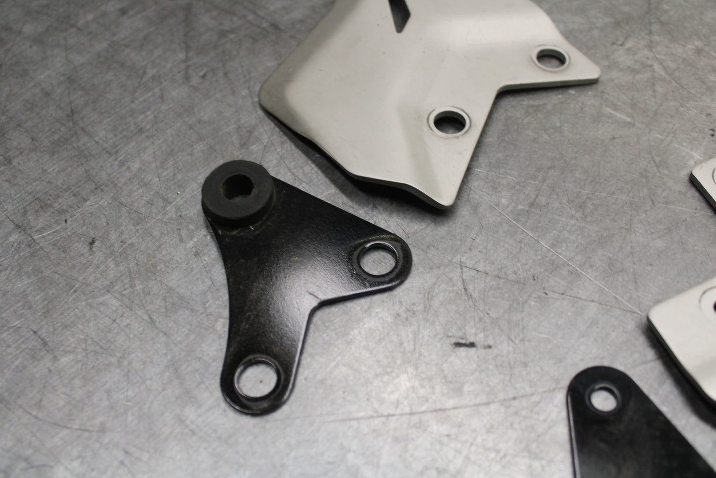 18-24 KAWASAKI NINJA 650  REARSET REAR HEEL GUARD COVER SET BB725