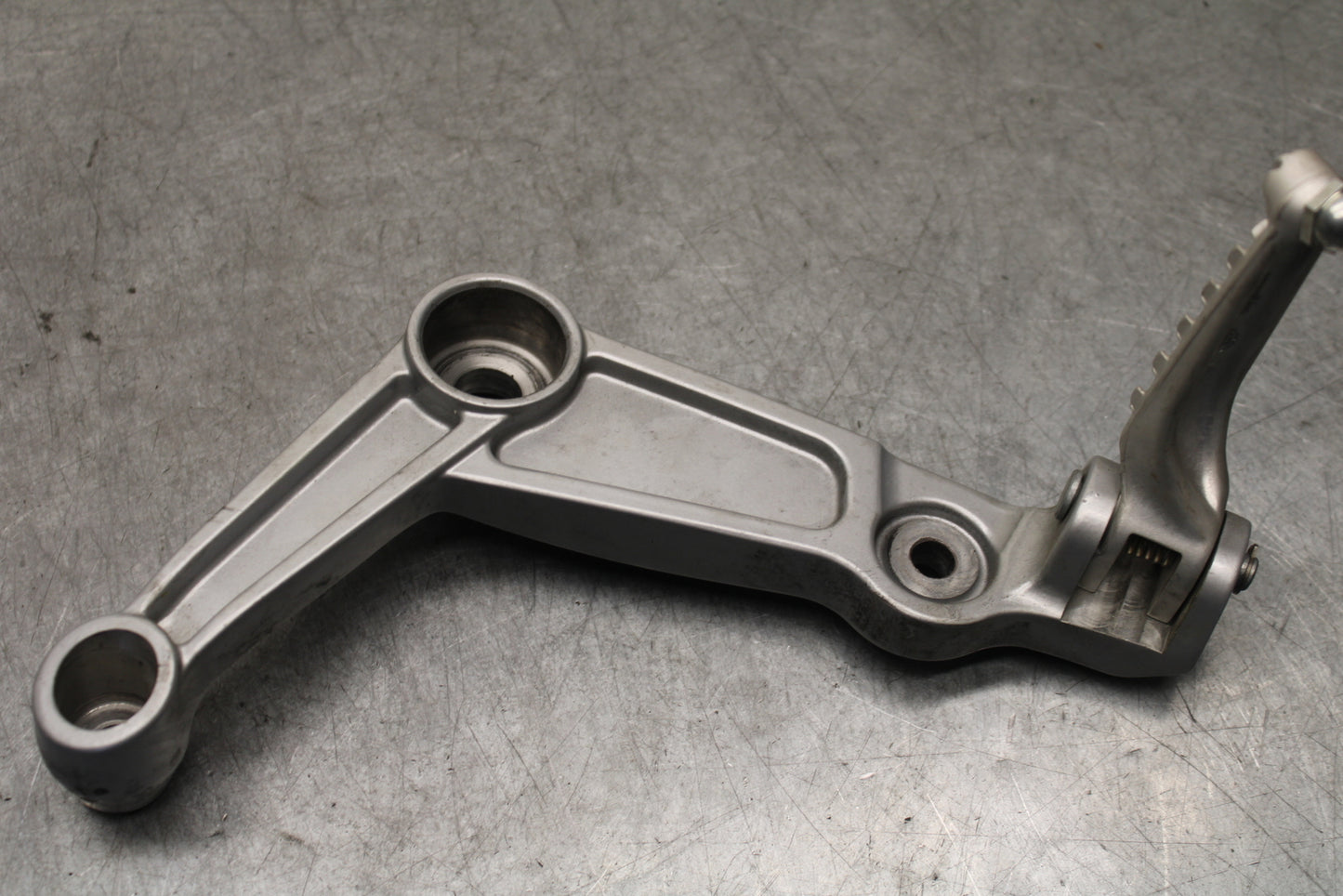 20-23 APRILIA RS660 LEFT REARSET REAR SET DRIVER FOOT PEG REST STOP  BB667
