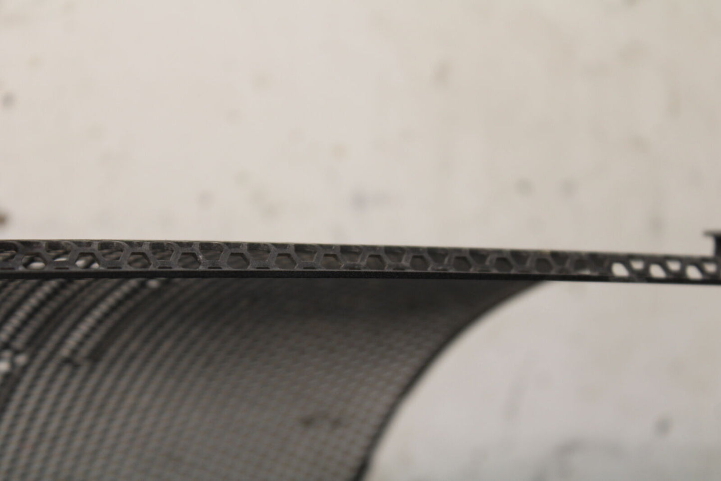 16 KAWASAKI NINJA ZX10R COOLANT RADIATOR GUARD GRILLE BB650