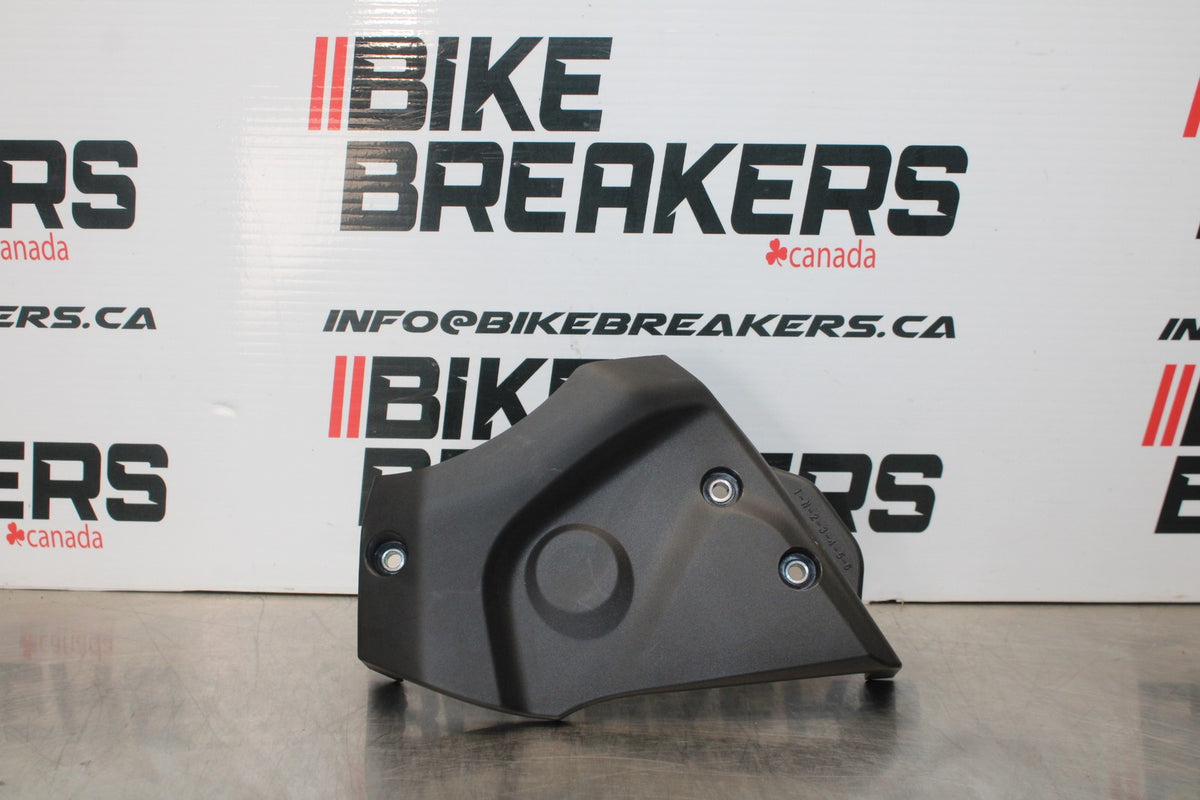 23-24 YAMAHA MT-07 ENGINE SPROCKET COVER BB194