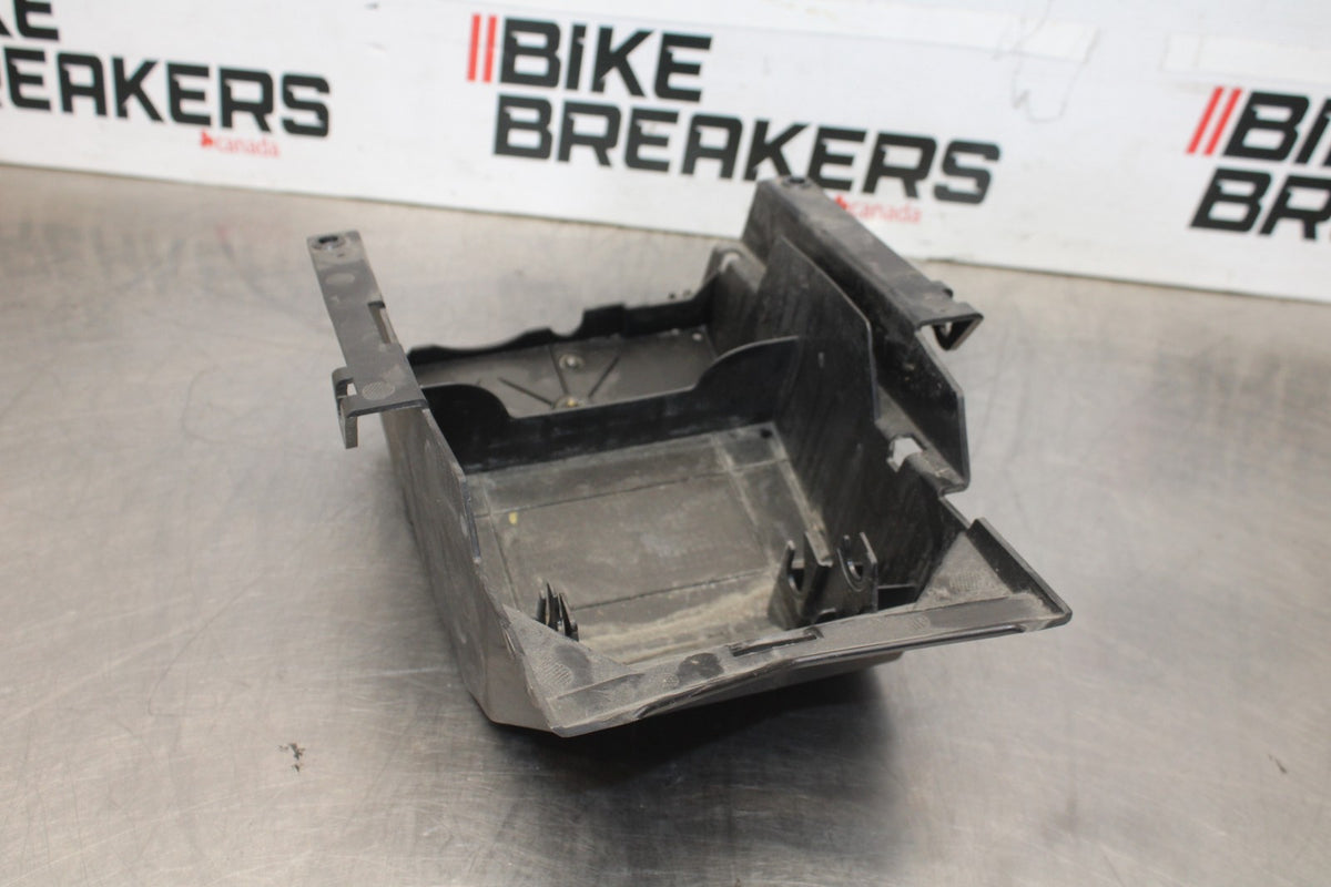 17-20 BMW S1000R REAR BACK TAIL UNDERTAIL BATTERY TRAY PLASTIC BB909
