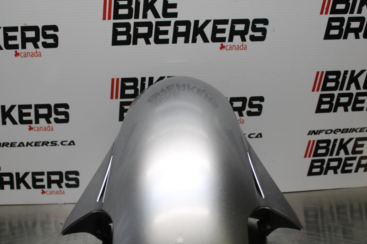 06-07 HONDA CBR1000RR FRONT WHEEL FENDER COWL FAIRING BB166