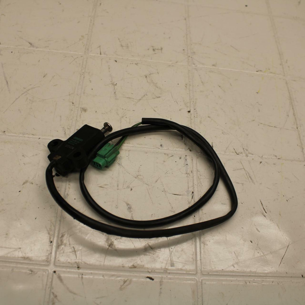 04-05 SUZUKI KATANA 600 KICKSTAND SIDE KICK STAND SENSOR BB09