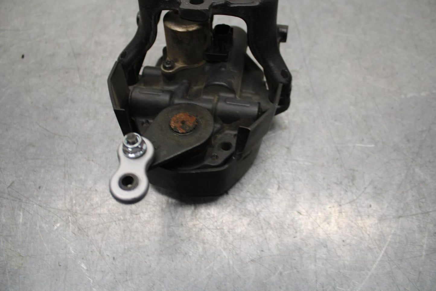 06-07 HONDA CBR1000RR STEERING DAMPER STABILIZER  BB75