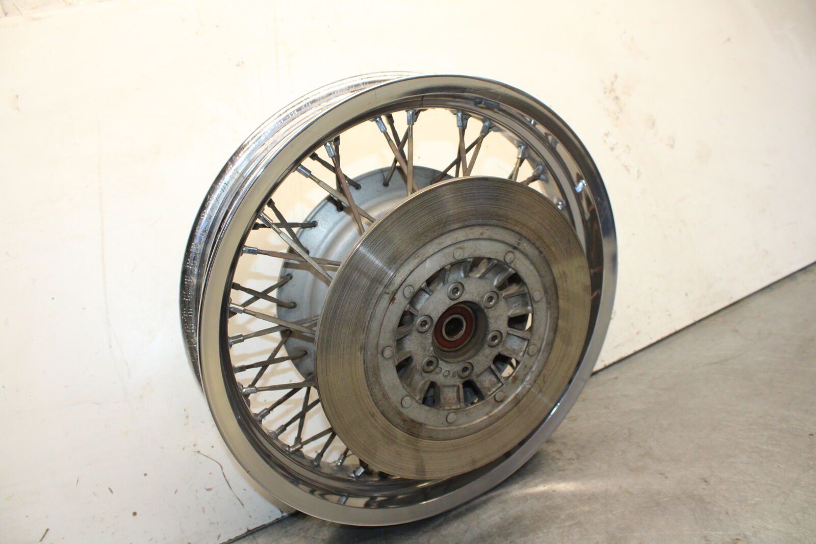 85-86 SUZUKI MADURA 1200 REAR WHEEL REAR RIM  BB691