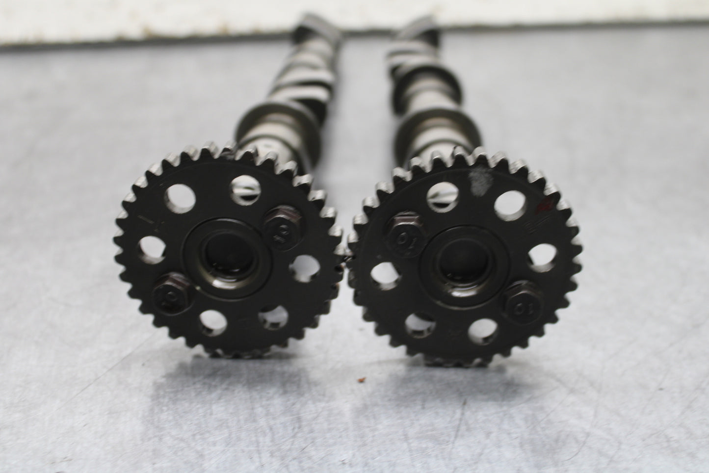 06 YAMAHA YZF R6 CAMSHAFT CAMS CAM SHAFTS  BB716