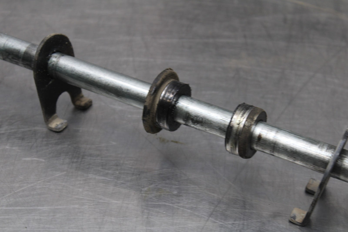 18 HONDA CB500F REAR AXLE BACK WHEEL RIM PIVOT BOLT AXEL BB861