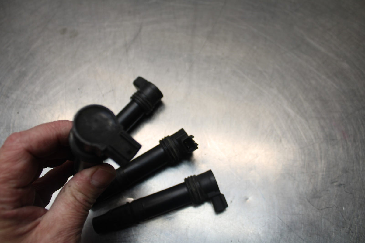 07-08 KAWASAKI NINJA ZX6R IGNITION COILS COIL SPARK PLUG CAPS 21171-1282 BB855