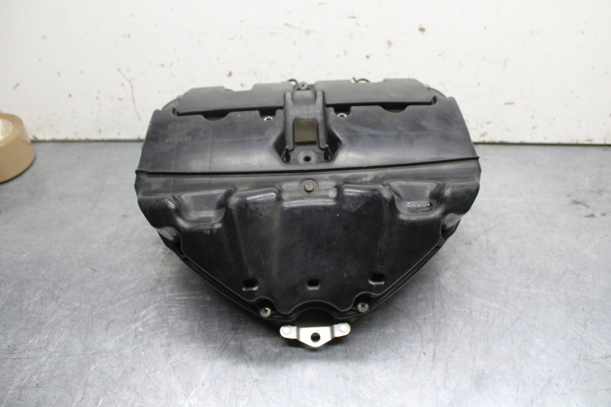 06 YAMAHA YZF R6 AIRBOX AIR INTAKE FILTER BOX BB716