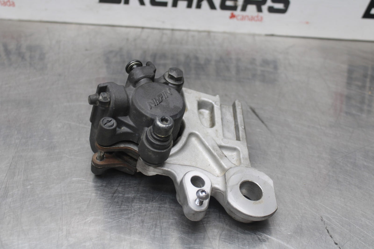 16 YAMAHA XSR900 REAR BACK BRAKE CALIPER W MOUNT BRACKET BB786