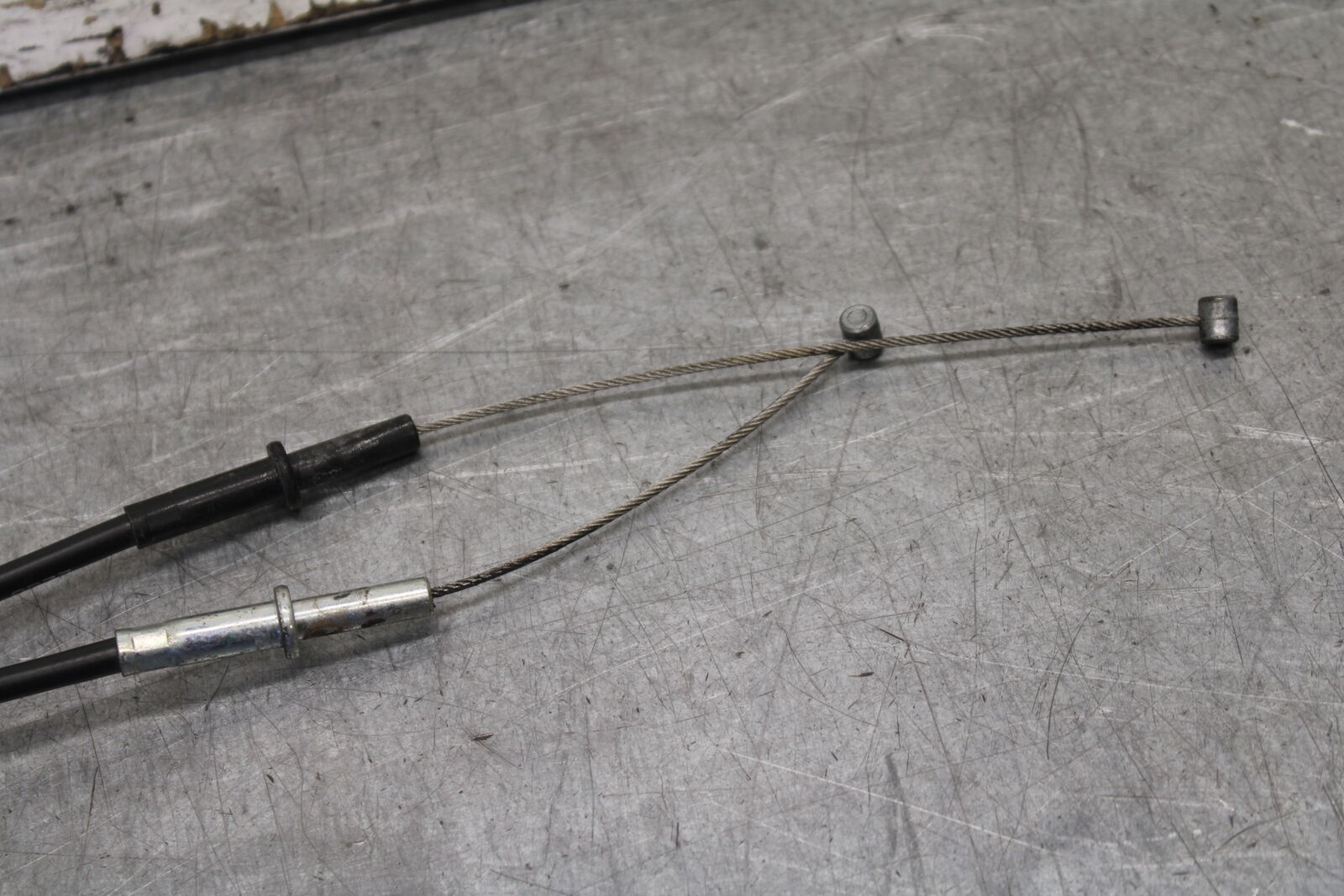 09-12 KAWASAKI NINJA ZX6R THROTTLE CABLE LINE HOUSING GUIDE BB698