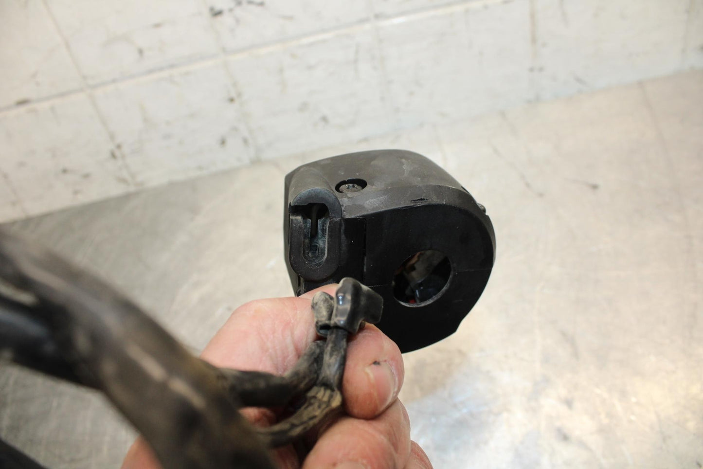 17 KAWASAKI VERSYS-X 300 RIGHT CLIP ON HANDLE KILL OFF START SWITCH BB504